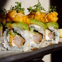 Roll con frutta fresca